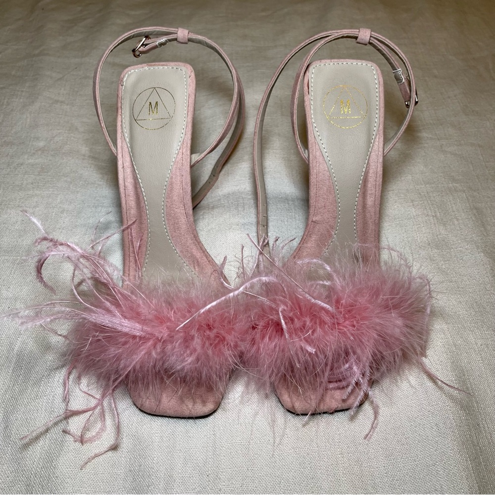 Missguided Feather Shoes - size 8 (pink)